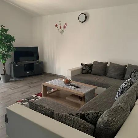 Apartment Pula E&e *