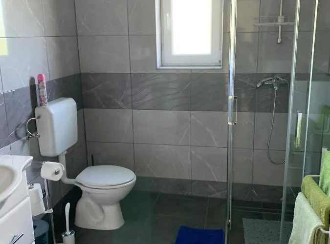 Daire Pula E&e Loborika